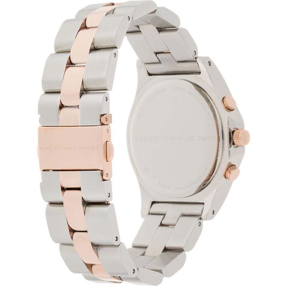 Marc Jacobs MBM3178 Chronograph mit silbernem Zifferblattund zweifarbigem Damenarmbanuhrd