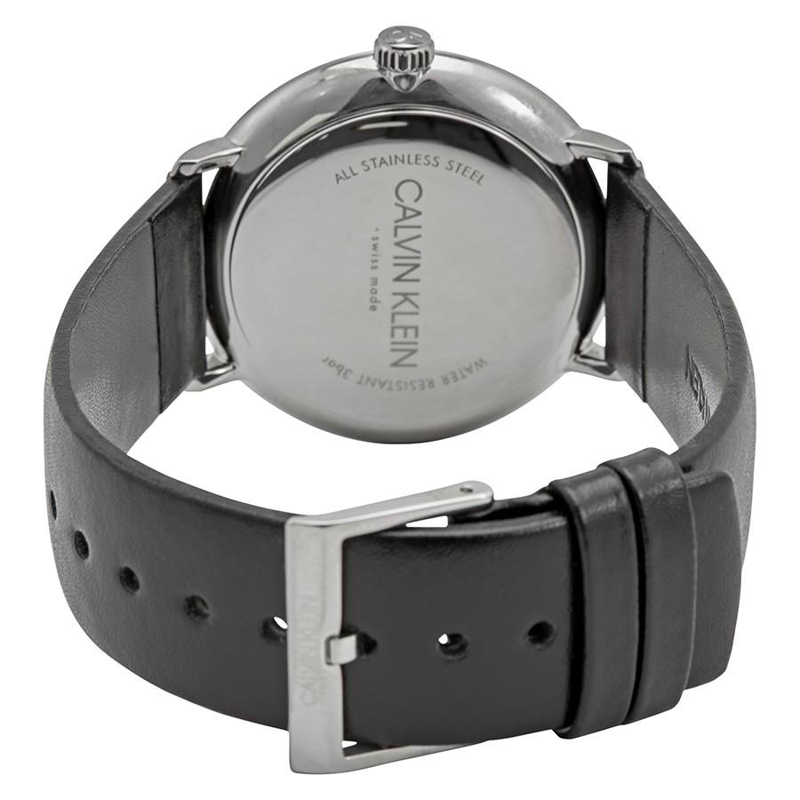 Calvin Klein K8M211C6 High Noon Quarz Herren Uhr mit silbernem Zifferblatt